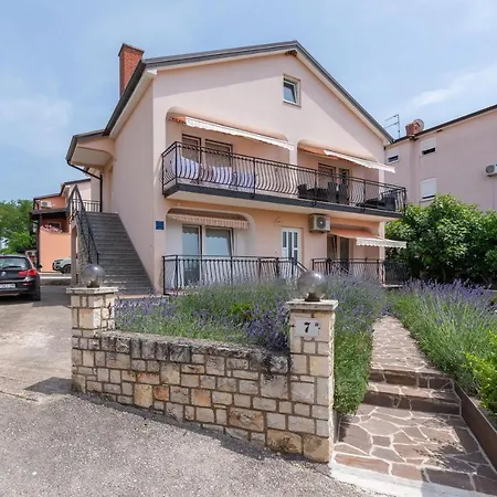 Appartement Masha *